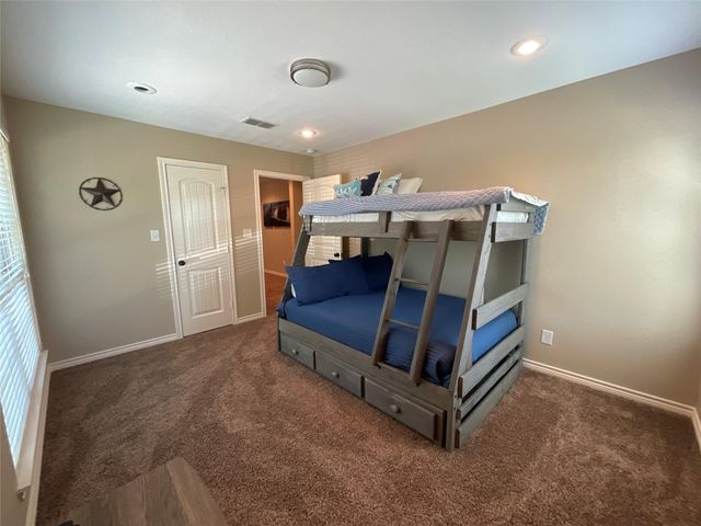 103 Eastwood Circle, Enchanted Oaks, TX 75156