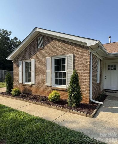 9113 Darius Court, Charlotte, NC 28227