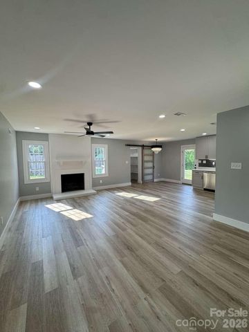 9113 Darius Court, Charlotte, NC 28227