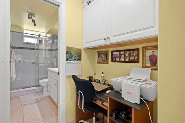 2851 Leonard Drive J210, Aventura, FL 33160