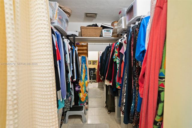 2851 Leonard Drive J210, Aventura, FL 33160