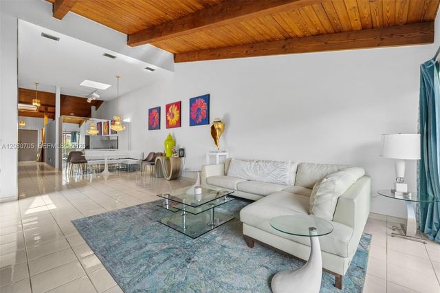 2679 S Parkview Drive, Hallandale Beach, FL 33009
