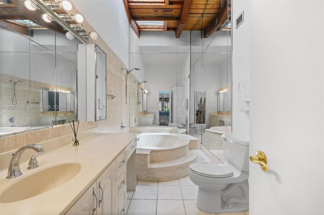 2679 S Parkview Drive, Hallandale Beach, FL 33009