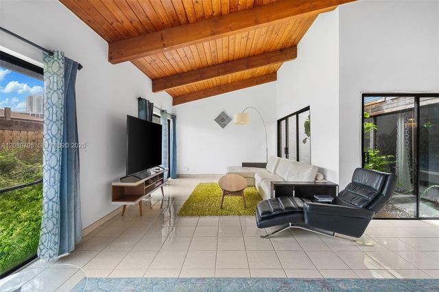 2679 S Parkview Drive, Hallandale Beach, FL 33009