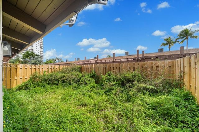 2679 S Parkview Drive, Hallandale Beach, FL 33009
