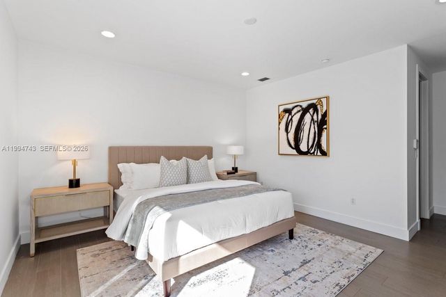 3052 Day Ave 2, Miami, FL 33133