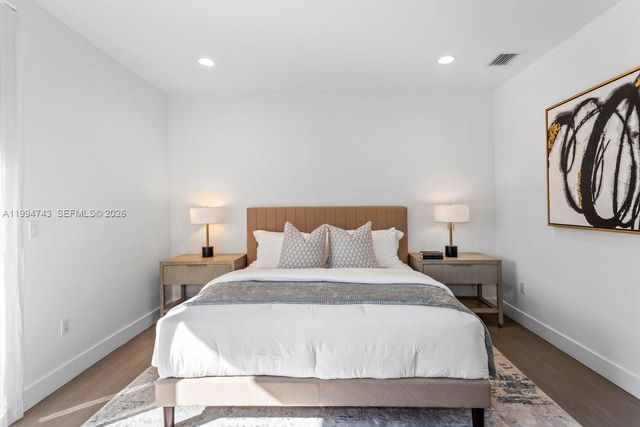 3052 Day Ave 2, Miami, FL 33133