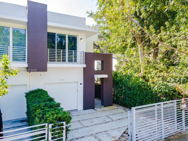 3052 Day Ave 2, Miami, FL 33133