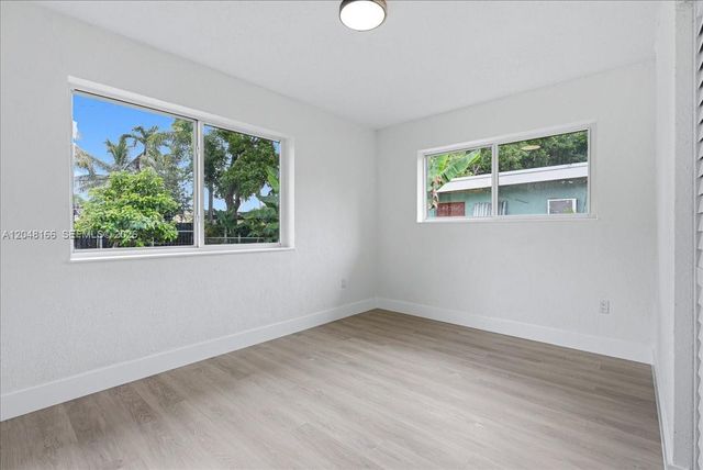19531 NW 1st Place, Miami Gardens, FL 33169