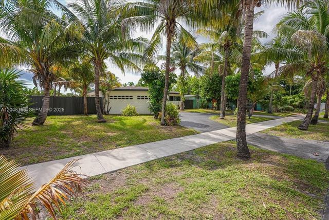 19531 NW 1st Place, Miami Gardens, FL 33169