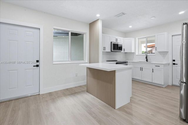19531 NW 1st Place, Miami Gardens, FL 33169