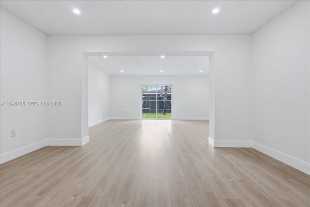 19531 NW 1st Place, Miami Gardens, FL 33169