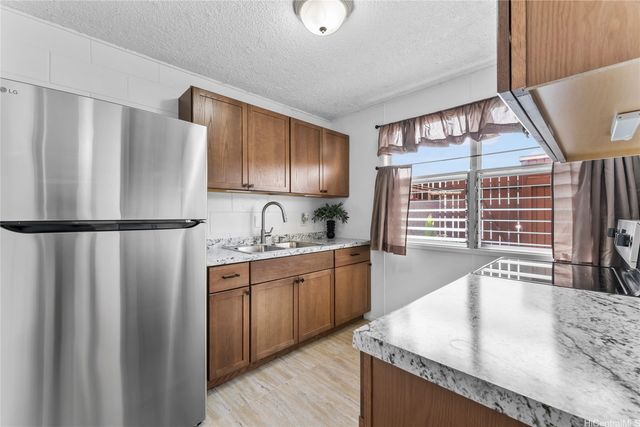 85-152 Ala Walua Street B, Waianae, HI 96792