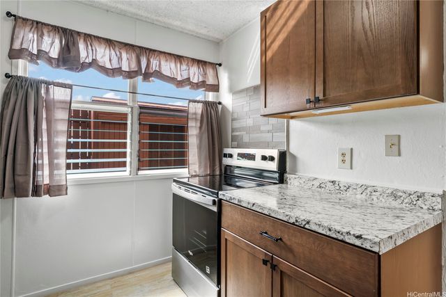 85-152 Ala Walua Street B, Waianae, HI 96792