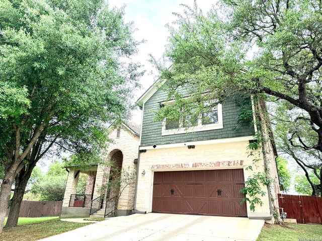 101 Rattlesnake Blf, Boerne, TX 78006