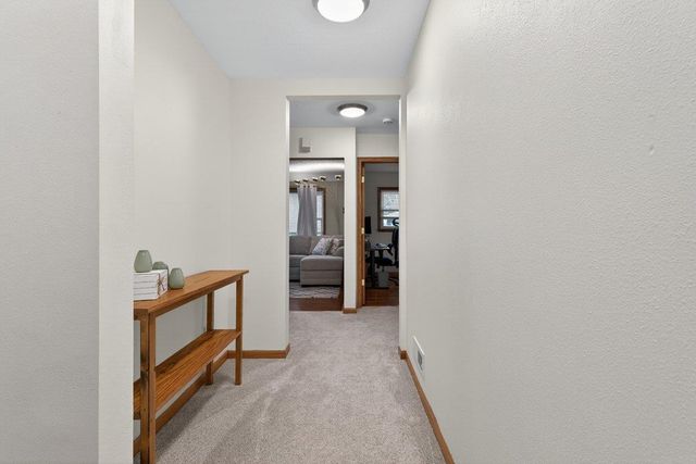 1286 Scott Avenue, Waterloo, IA 50701