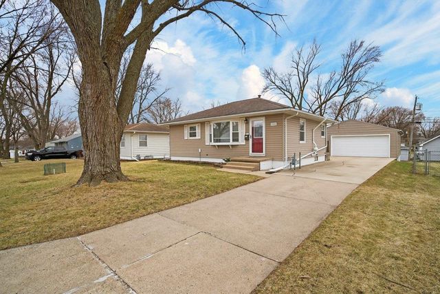 1286 Scott Avenue, Waterloo, IA 50701