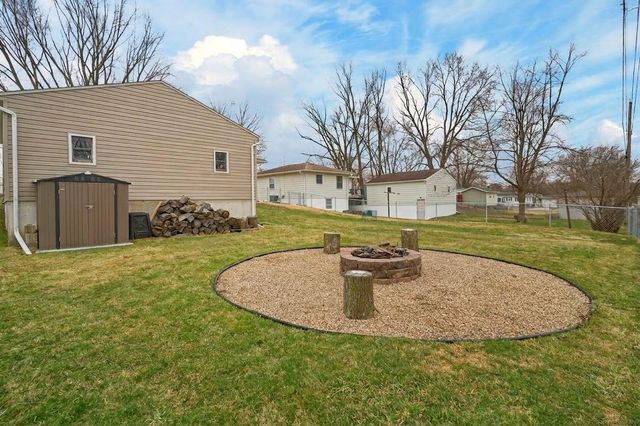 1286 Scott Avenue, Waterloo, IA 50701