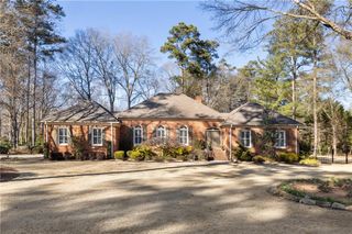 250 Parian Run, Johns Creek, GA 30097