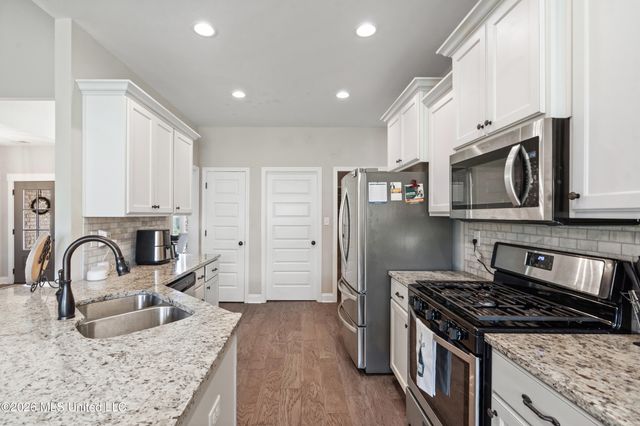 1218 Perry Place Drive, Hernando, MS 38632