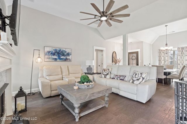 1218 Perry Place Drive, Hernando, MS 38632