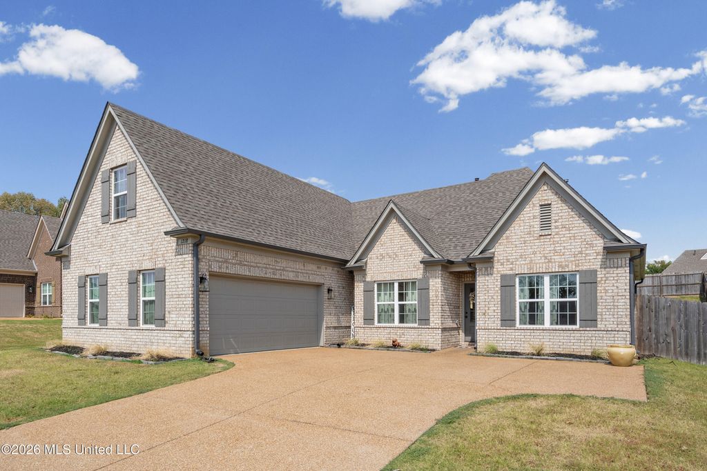 1218 Perry Place Drive, Hernando, MS 38632