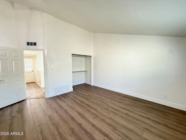 7772 N 19th Drive, Phoenix, AZ 85021