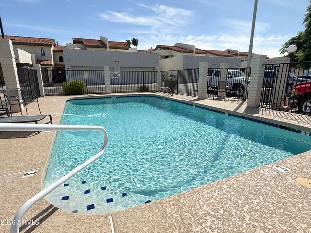 7772 N 19th Drive, Phoenix, AZ 85021