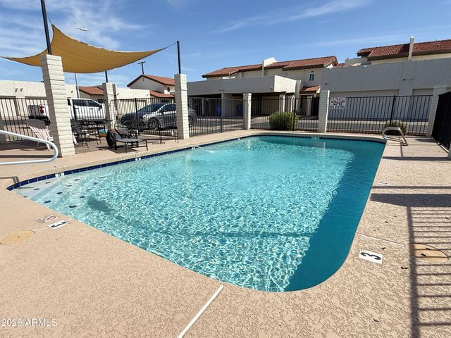 7772 N 19th Drive, Phoenix, AZ 85021