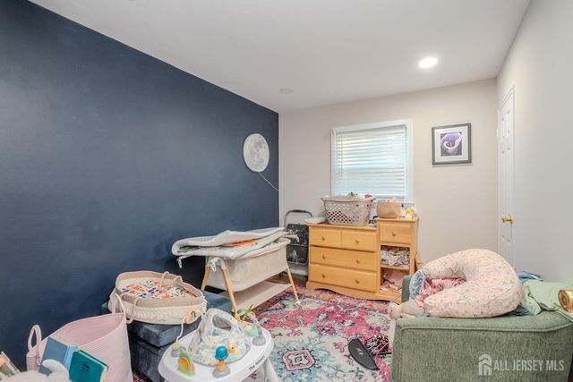 9 Oak Branch Road, East Windsor, NJ 08512