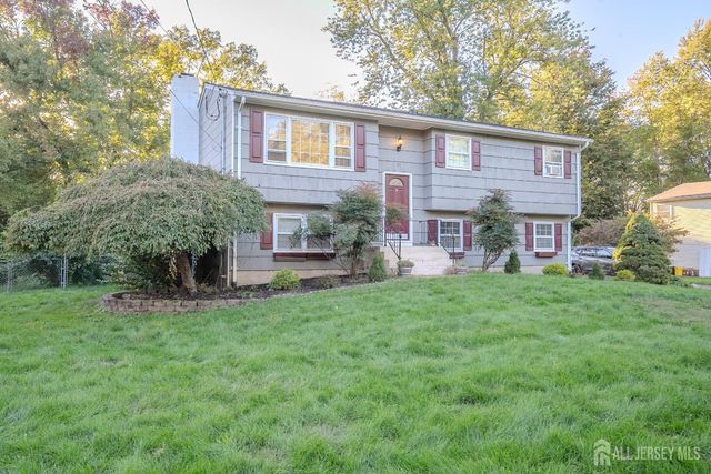 9 Oak Branch Road, East Windsor, NJ 08512