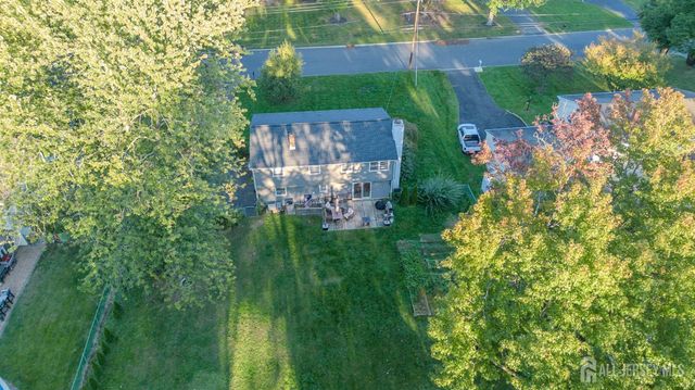 9 Oak Branch Road, East Windsor, NJ 08512