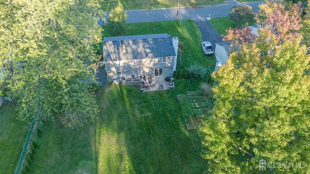 9 Oak Branch Road, East Windsor, NJ 08512