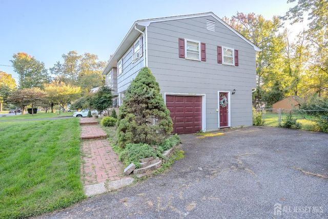 9 Oak Branch Road, East Windsor, NJ 08512