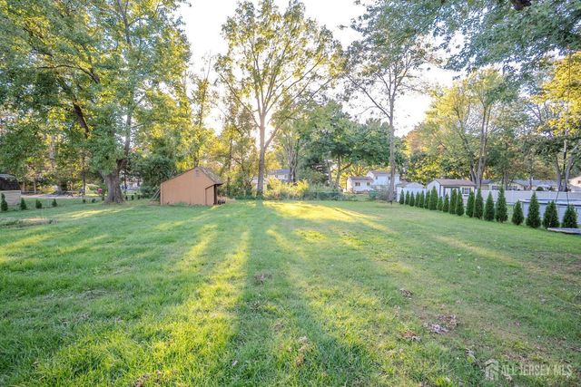 9 Oak Branch Road, East Windsor, NJ 08512