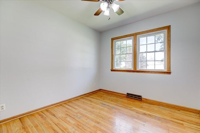 104 N Benton Street, Slater, IA 50244