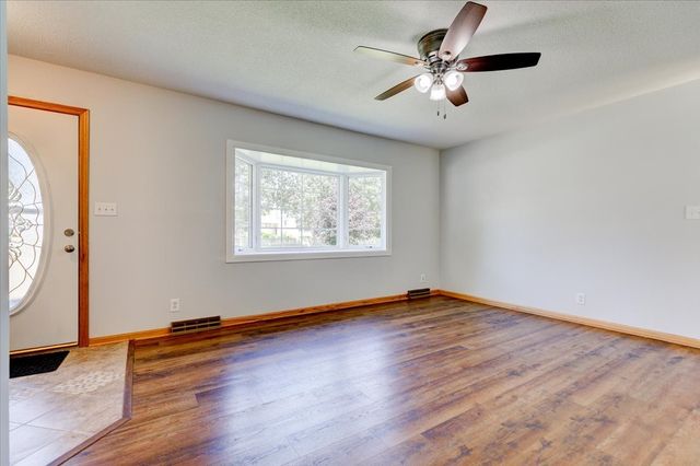 104 N Benton Street, Slater, IA 50244