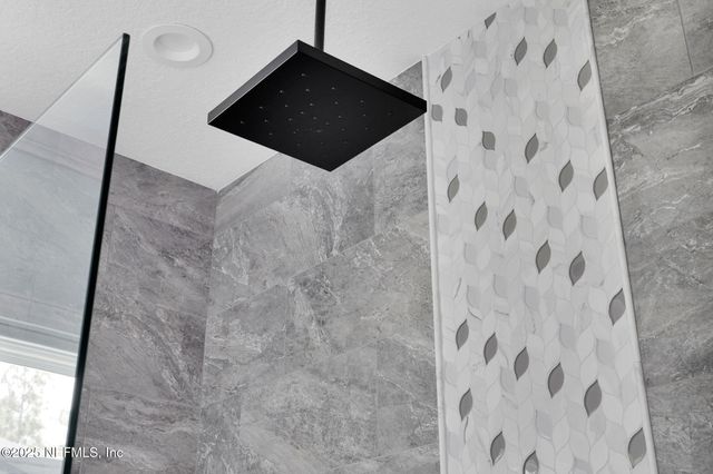 375 SEAGROVE Drive, Ponte Vedra, FL 32081