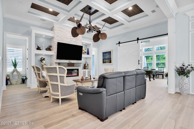 375 SEAGROVE Drive, Ponte Vedra, FL 32081