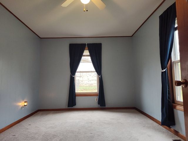 516 S Carl Street, Siloam Springs, AR 72761