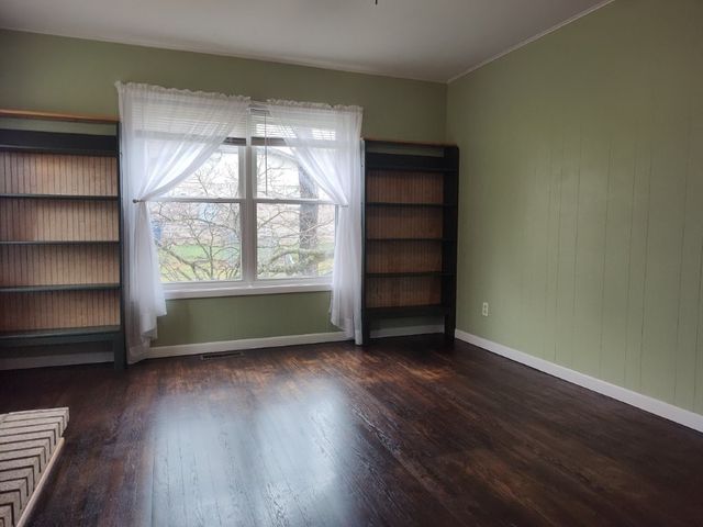 516 S Carl Street, Siloam Springs, AR 72761