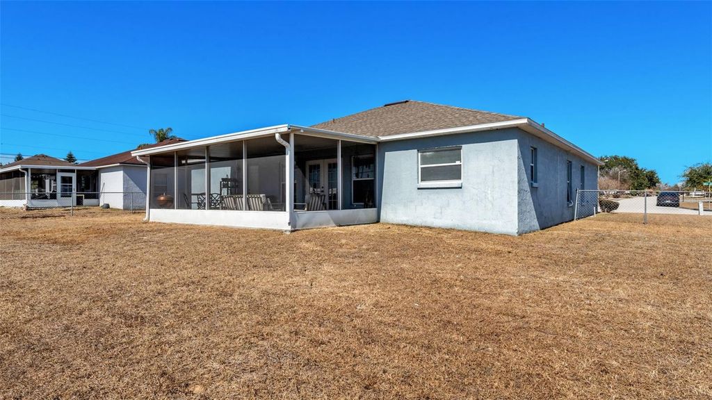 Image 41 of property listing at 6146 MISSION DRIVE, Lakeland, FL 33812