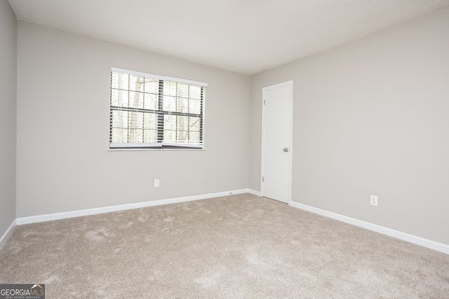 140 Paces Way, Fayetteville, GA 30215