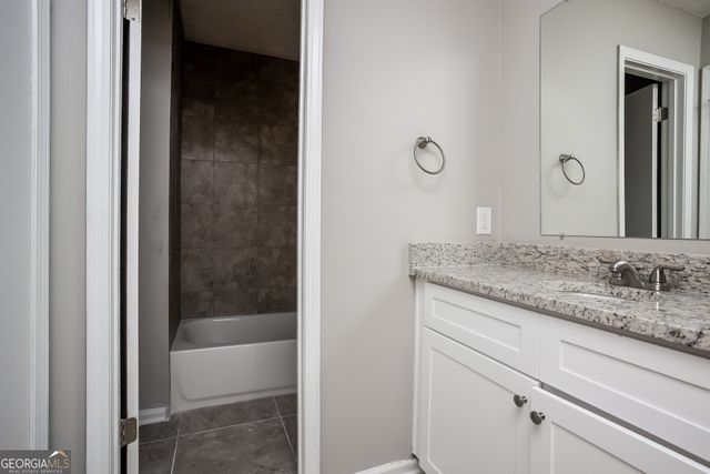 140 Paces Way, Fayetteville, GA 30215