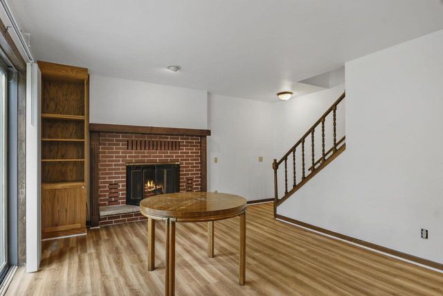 800 Clover Lane, Oregon, WI 53575