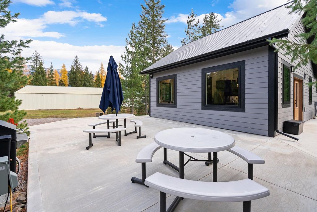 3740 Foothill Road, Kalispell, MT 59901 photo 10