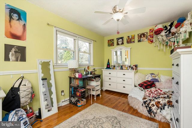 15 DECOU AVE, Ewing, NJ 08628