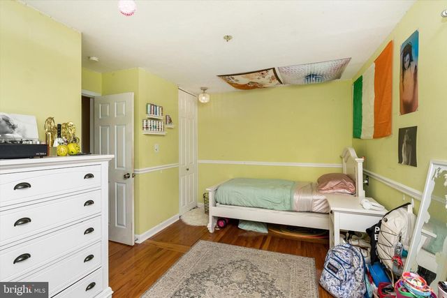 15 DECOU AVE, Ewing, NJ 08628