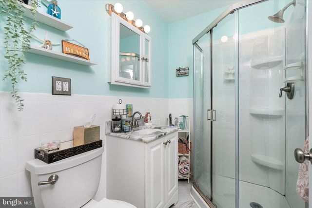 15 DECOU AVE, Ewing, NJ 08628