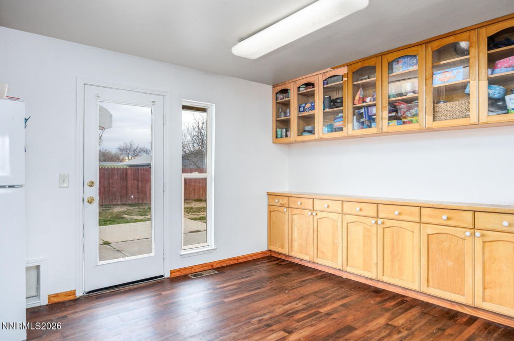 Image 3 of property listing at 521 Whitaker Lane, Fallon, NV 89406